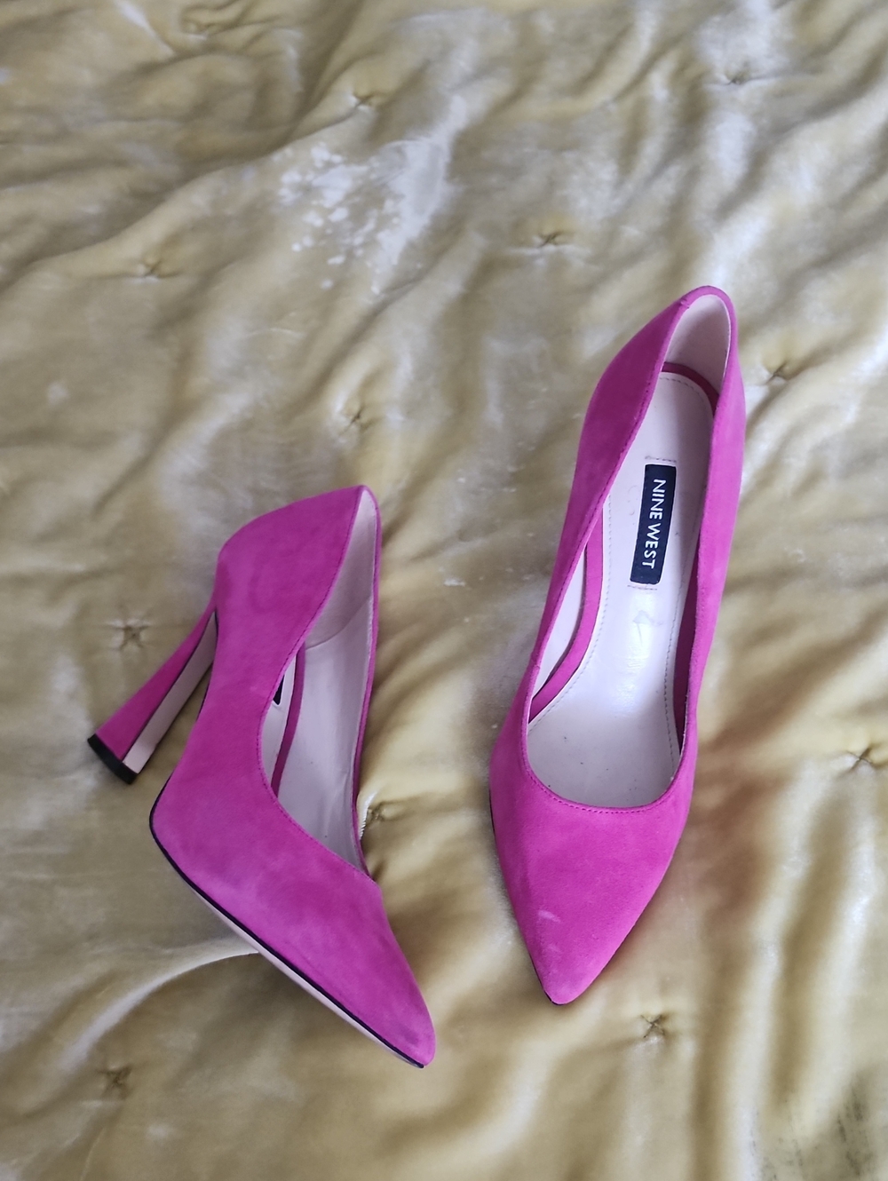Nine West Pink Suede Heels Size 6.5 - Picture 2 of 8